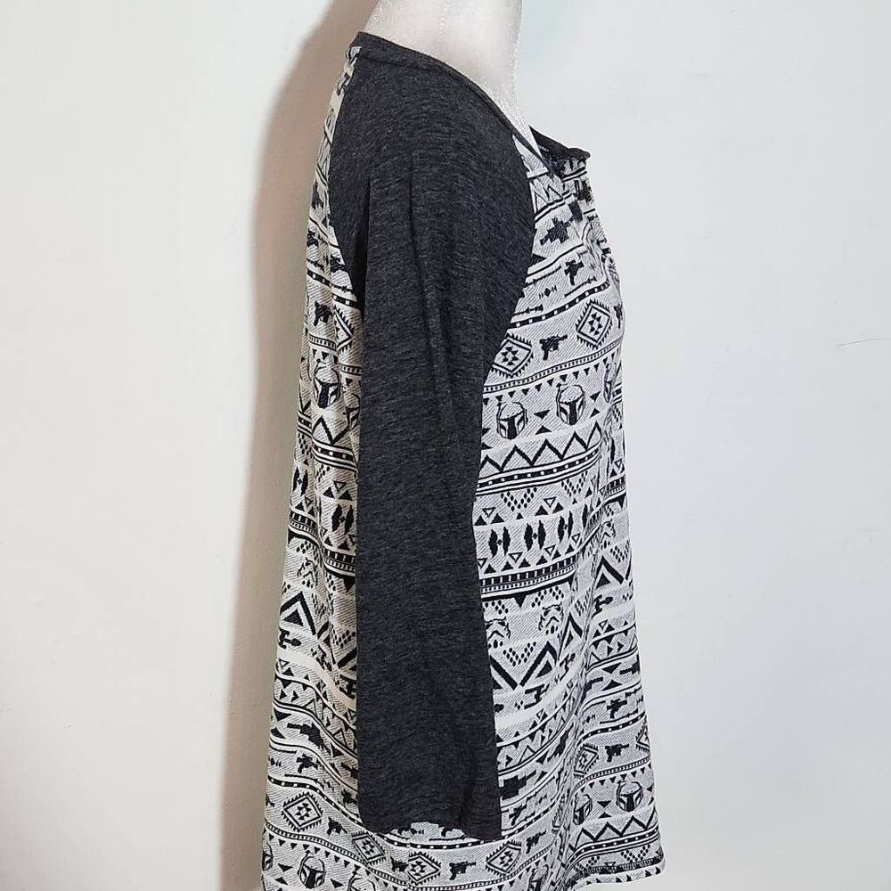 Star Wars Black and White Print Baseball Tee Size Medium Women's Star Wars Top - Picture 4 of 9